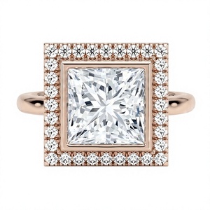 Bague de fiançailles classique plaquée or 18K 14K avec diamant de laboratoire taille princesse et halo de diamants ronds, cadeau d'anniversaire pour femme - Product Image 6