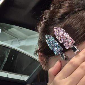 Barrettes à cheveux vintage de luxe pour femmes et filles, ornées de strass, de cristaux et de diamants en métal - Product Image 3