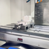 Pusat Pemesinan Bor dan Tap CNC MT-750 BT30 700*500*330mm untuk Katup Energi dan Pelat Dasar 5G