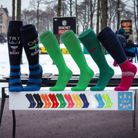 Chaussettes de football respirantes de haute qualité avec logo de manchette Chaussettes de sport d'hiver résistantes à l'usure