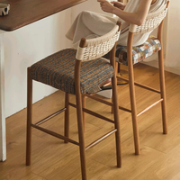 Tabouret de bar haut en bois massif de style vintage avec dossier et pédale sans accoudoirs pour café, maison, îlot de cuisine