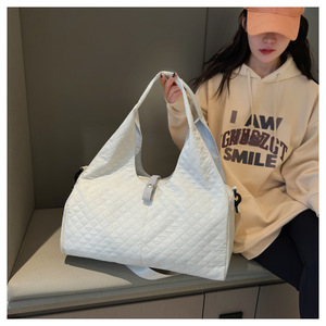 Sac à bandoulière unisexe RUIQUWIN en tissu Oxford imperméable avec fermeture éclair, respirant, léger, portable, grande capacité, pour le sport et les loisirs - Product Image 4