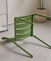 Chaise de salle à manger empilable en PP coloré, dossier à lattes, style nordique moderne, ergonomique, pour restaurant, café, bistrot, hôtel, vente en gros