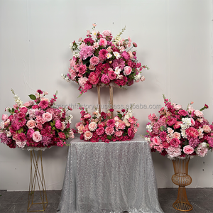 ลูกบอลกุหลาบผ้าไหมเทียมสีชมพูทำด้วยมือสำหรับจัดงานแต่งงาน - Product Image 3