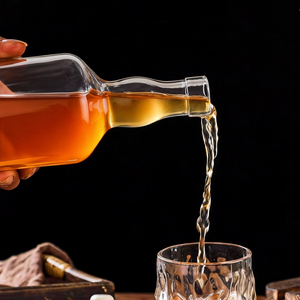 Botella de Vidrio Redonda de 750 ml (25 oz) para Ron, Whisky, Vodka, Ginebra y Licores, con Cápsula - Product Image 2