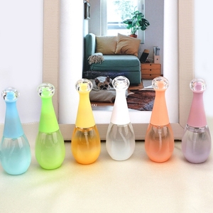 Nouveau design de bouteille de parfum de luxe bouteille de parfum en verre avec logo personnalisé et décoration à pompon en couleur - Product Image 4
