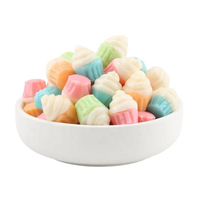 Groothandel Halal snoep op maat gemaakte 3D cupcake vorm fruitige smaak zacht gummy snoep voor detailhandel