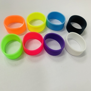 Anneau de poignet en silicone souple antidérapant et écologique, personnalisable avec logo, pour raquettes de pickleball, tennis, racquetball et badminton - Product Image 6