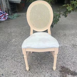 Chaise <span class=keywords><strong>de</strong></span> salle à manger Louis en bois à prix avantageux, confortable, avec dossier rond, style vintage, pour banquet - Product Image 2
