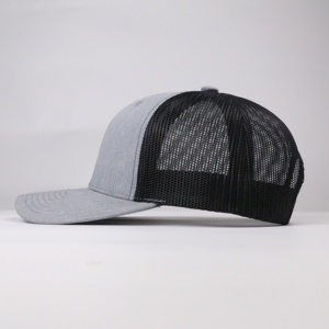 Casquette de camionneur en mousse à mailles bicolores 5 6 panneaux de haute qualité brodée OEM ODM - Product Image 2