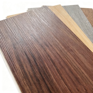 Revêtement de sol de luxe en chêne naturel embossé SPC - Product Image 1