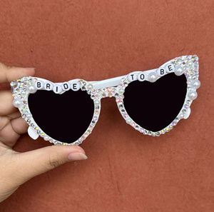 Gafas <span class=keywords><strong>de</strong></span> sol en forma <span class=keywords><strong>de</strong></span> corazón <span class=keywords><strong>de</strong></span> amor <span class=keywords><strong>de</strong></span> <span class=keywords><strong>despedida</strong></span> <span class=keywords><strong>de</strong></span> <span class=keywords><strong>soltera</strong></span> para fiesta <span class=keywords><strong>de</strong></span> novia mujer estilo Vintage Mod Retro perla Rhinestone gafas borde - Product Image 6