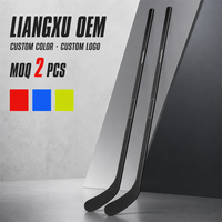 Bâtons de hockey en gros, 65-68 pouces, 100% fibre de carbone, haute qualité, logo personnalisé, bâtons de hockey en vrac pour les équipes