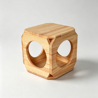 Structure murale d'escalade pour chat personnalisée en usine, mobilier pour animaux de compagnie, hamac décoratif fabriqué à partir de panneaux en hemlock collés sur les bords