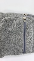 Sac à dos de maquillage en peluche mini ours en peluche mignon de haute qualité, durable, style tendance, fermeture éclair, personnalisable, poignée souple