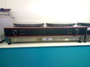 Crêpière à <span class=keywords><strong>gaz</strong></span> <span class=keywords><strong>ou</strong></span> électrique à bon prix, professionnelle et personnalisée, à usage commercial, machine à crêpes avec double plaque - Product Image 2