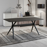 Usine chinoise vend des tables à manger en verre trempé avec pieds en métal de luxe moderne sur mesure à vendre Meubles de salle à manger 4 places