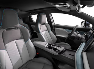 Changan UNI-T <span class=keywords><strong>2023</strong></span>, SUV 5 places, <span class=keywords><strong>sport</strong></span>, haut de gamme, automatique, haute vitesse 205 km/h, caméra arrière, cuir, traction avant, véhicule à énergie nouvelle - Product Image 6