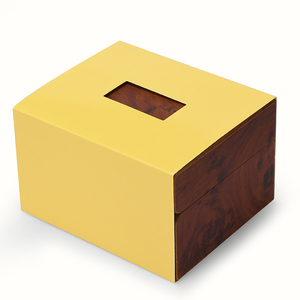 Boîte à montres en bois de luxe avec logo personnalisé marron, finition brillante, organisateur de montres, boîte de rangement pour montres en bois - Product Image 4