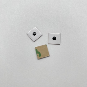 10x10 mét NFC RFID Sticker kích thước nhỏ Nfc Chống kim loại <span class=keywords><strong>Tag</strong></span> cho thiết bị kim loại theo dõi tài sản - Product Image 2