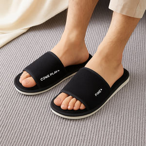 Индивидуальный логотип Черные тапочки с открытым носком пятизвездочные дорожные тапочки для спа-отелей - Product Image 1