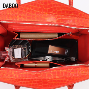 <span class=keywords><strong>Sac</strong></span> <span class=keywords><strong>Cuir</strong></span> Caïman Véritable Grande Capacité Luxe <span class=keywords><strong>Femme</strong></span> Double Poignée Banquet Soirée Usine de Gros - Product Image 3