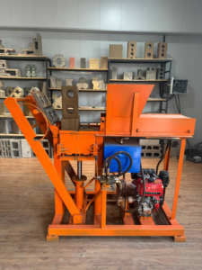 Machine <span class=keywords><strong>à</strong></span> fabriquer des blocs de terre diesel robuste et populaire, fonctionne de manière stable dans des conditions difficiles, sites éloignés, machine <span class=keywords><strong>à</strong></span> fabriquer des briques - Product Image 4