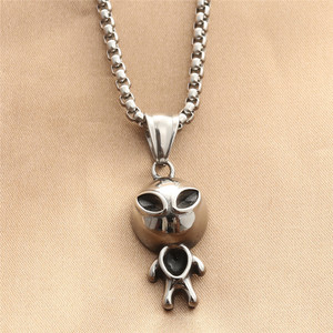 Collar con Colgante de Alien de Acero Inoxidable, Joyería de Moda para Hombre, Diseño de Dibujos Animados 280573 - Product Image 1