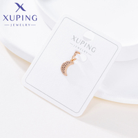 98127 XUPING Jewelry Factory, Fourniture en gros de pendentifs et breloques en forme de croissant de lune en CZ synthétique plaqué or anti-décoloration, Personnalisation et Vente en gros