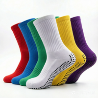 Chaussettes de football antidérapantes personnalisées pour hommes avec logo, chaussettes de sport respirantes en coton de designer, chaussettes de football à grip pour l'automne