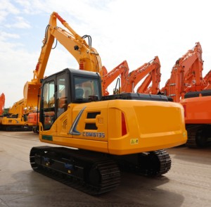 Excavatrice sur chenilles robuste CDM6135 13,6T, vitesse de déplacement 5,5 km/h, rotation 11,9 tr/min, machine de terrassement, meilleure offre - Product Image 5