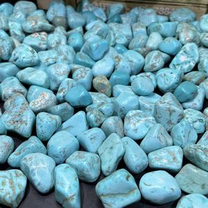 도매 광택 치유 바위 석영 청록색 칩 거친 돌 보석 장식 크리스탈 텀블링 돌 - Product Image 5