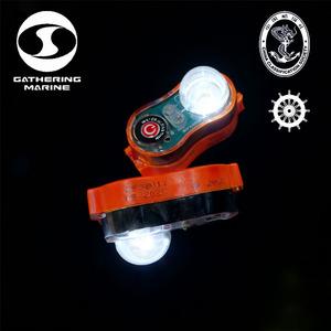 Lampe <span class=keywords><strong>de</strong></span> <span class=keywords><strong>sauvetage</strong></span> marine 0,75 cd LED pour une utilisation en eau, conforme aux normes CCS/EC et SOLAS - Product Image 4