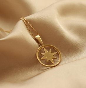 Pendentif circulaire plaqué or 18k nord Star avec cercle, bijou en acier inoxydable, Design minimaliste, élégant - Product Image 3