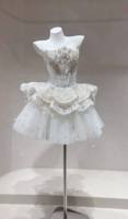 S1807Y Nouvelle Collection 2026 Robe de Soirée Courte Style Princesse Élégante, Robuste, Scintillante, Sans Bretelles et Ornée de Diamants