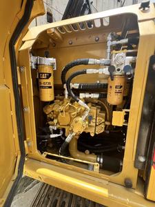 Excavadora de cadenas Caterpillar CAT 313D2 GC usada con cazo de excavación, ¡gran oferta! Maquinaria pesada de segunda mano para construcción. - Product Image 6
