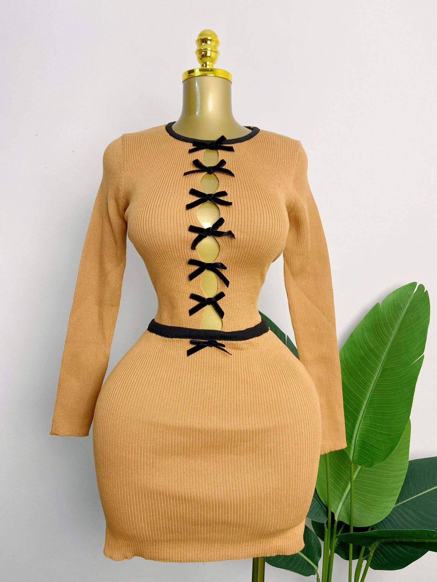 Z328ST06 สีกากี