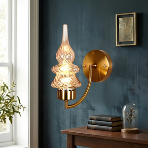 Aplique de pared de cristal veneciano soplado a mano de buena calidad, latón cepillado para decoración de dormitorio - Product Image 1