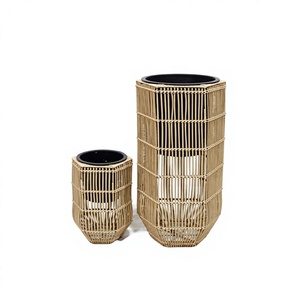 Nouvelle Conception Tendance : Jardinière Colonne Hexagonale Minimaliste en PVC, avec Lattes Ajourées, Lot de 2 pour Décoration de Sol, Patio et Jardin - Product Image 1