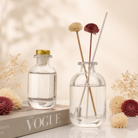 Bouteille diffuseur en verre facetté 100/150/200/500ml, design incurvé à coupe plate, base épaisse et lourde avec bouchon, emballage personnalisé avec logo