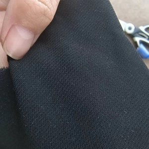 韓国製フォーマルブラックアバヤレックスクレープ生地女性用アバヤ - Product Image 3