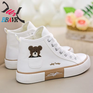 รองเท้าผ้าใบหุ้มข้อสูงสำหรับผู้หญิง ยี่ห้อ Pocket Bear แบบผูกเชือก ใช้งานได้หลากหลาย รองเท้ากีฬาพื้นเรียบ กันลื่น น้ำหนักเบา เหมาะสำหรับวิ่ง - Product Image 5