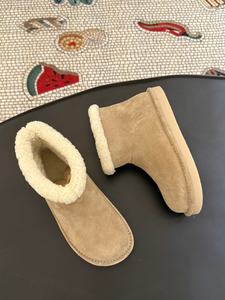 Bottes d'hiver en cuir véritable pour femmes de haute qualité, série de semelles plates, doublure en laine renforcée et tissu en coton - Product Image 4