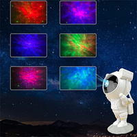 Lampe de table de chevet ciel étoilé LED 360 degrés Rotation étoiles projecteur astronaute veilleuse