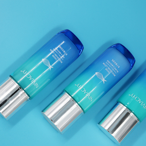 Cuidado de la piel de etiqueta privada, conjunto de cuidado facial antiedad, blanqueador, ácido de caviar común, <span class=keywords><strong>vitamina</strong></span> <span class=keywords><strong>c</strong></span> dorada de 24k - Product Image 3