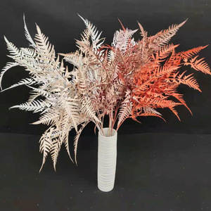 Ramo de helechos artificiales, 3 hebras de plástico, decoración hecha a mano para el hogar, accesorios de fotografía - Product Image 1