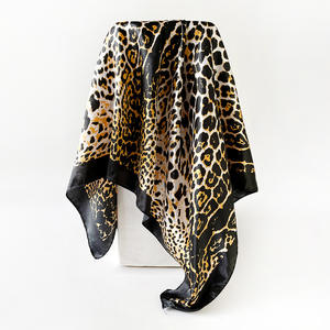 Sciarpe Multifunzione <span class=keywords><strong>per</strong></span> Donne, Foulard in Raso, Grande <span class=keywords><strong>Bandana</strong></span> Quadrata - Product Image 6