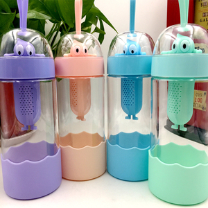 Enfants mignon cadeau gourdes <span class=keywords><strong>en</strong></span> plein air pour enfants logo personnalisé tasse enfants conteneur bouteille d'eau <span class=keywords><strong>en</strong></span> <span class=keywords><strong>verre</strong></span> avec infuseur <span class=keywords><strong>en</strong></span> silicone - Product Image 5