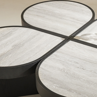 Table basse moderne en forme de fleur, placage de bois d'orme, plateau en pierre de travertin gris, table de salon design pour hôtel