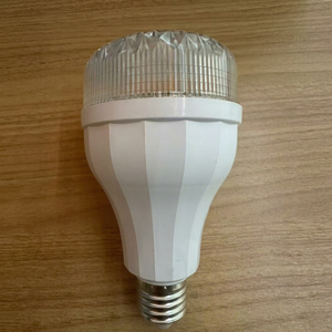 หลอดไฟฉุกเฉินรูปตัว T ยี่ห้อ YIHAN รุ่น T125-40W AC100V-265V ขั้ว E27 LED SMD CRI80 2700K-6500K สำหรับใช้ในคลังสินค้า ความสว่าง 910 ลูเมนส์ วัสดุพลาสติก - Product Image 1